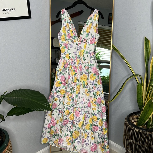 HOUSE OF CB 'Emmelina' White Vintage Rose Print Cotton Corset Sundress NWOT - Picture 5 of 7